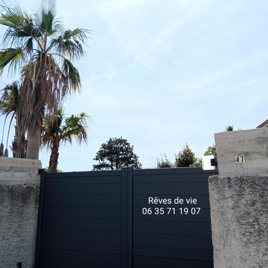 Studio Port Pin Vue Mer, Jacuzzi, Hammam, Parking Prives 카시스 외부 사진